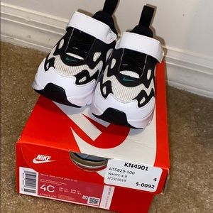 SOLD💯Nike Air max 200 size 4c